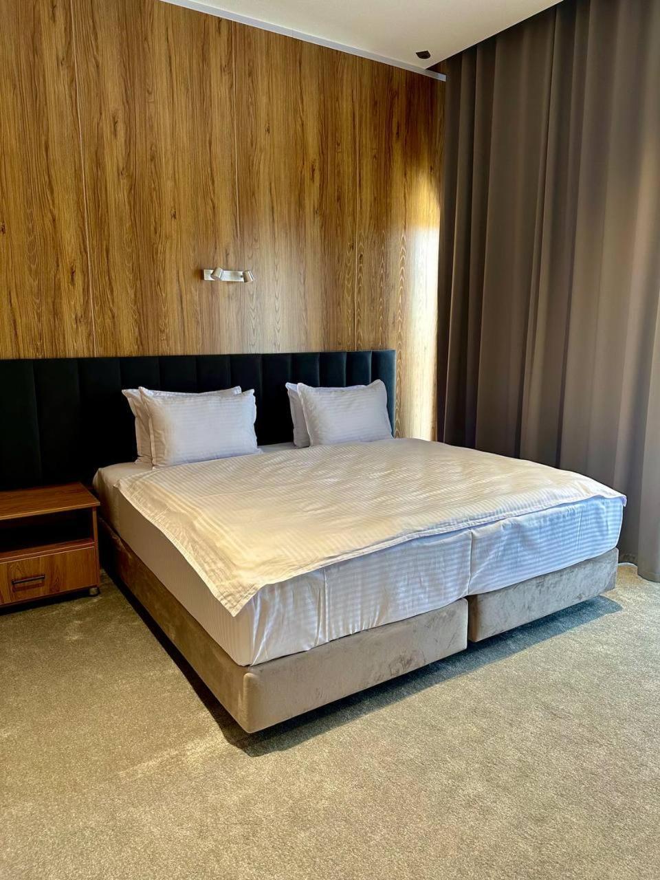 Wellfort Hotel Samarkand Eksteriør billede