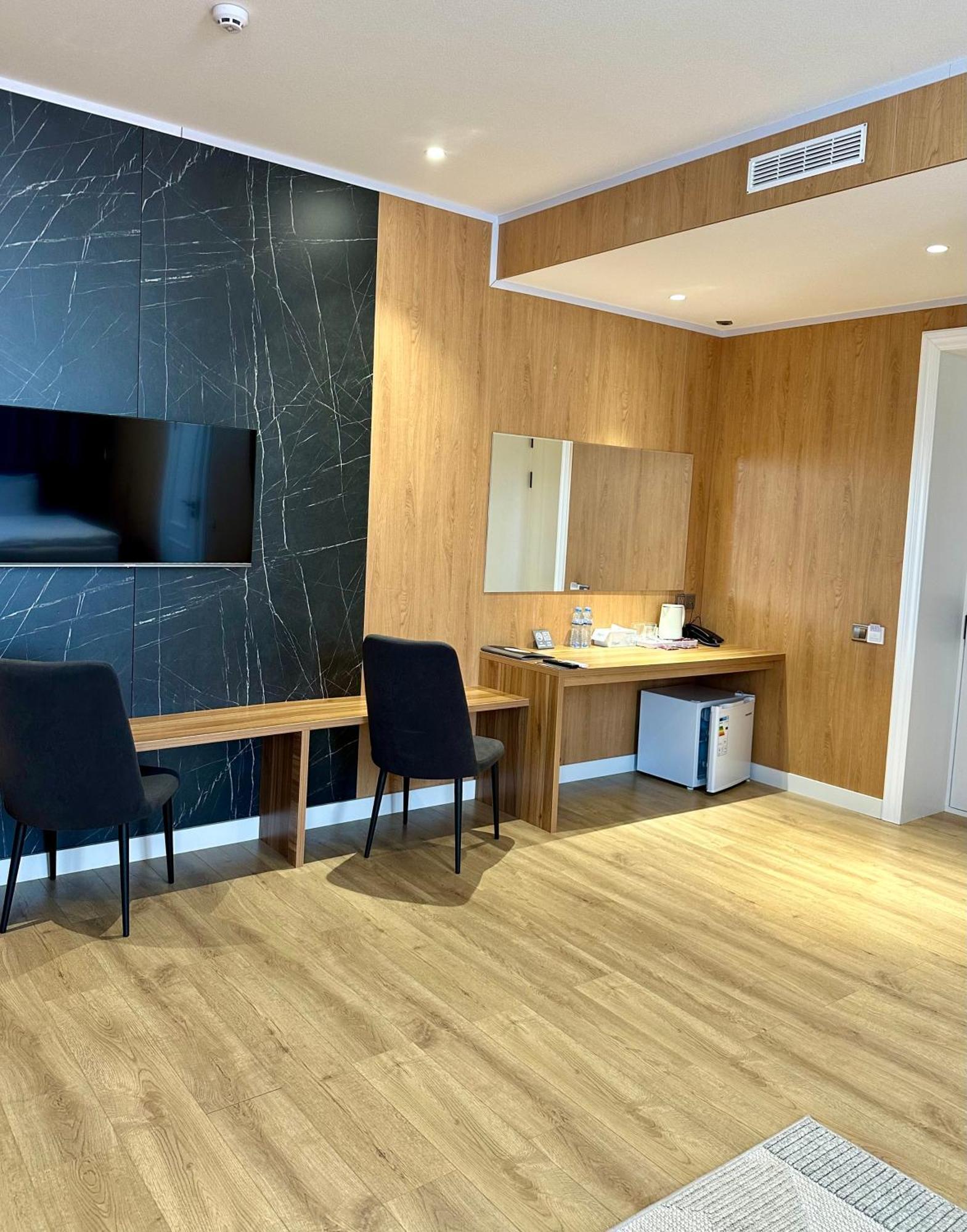 Wellfort Hotel Samarkand Eksteriør billede